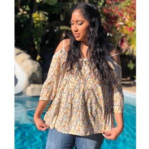 Jen's Pirate Booty Floral Bell Sleeve Top